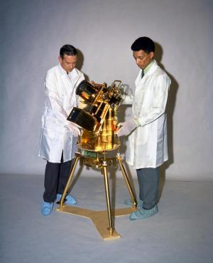 Young George Carruthers with the far-ultraviolet camera and spectrograph