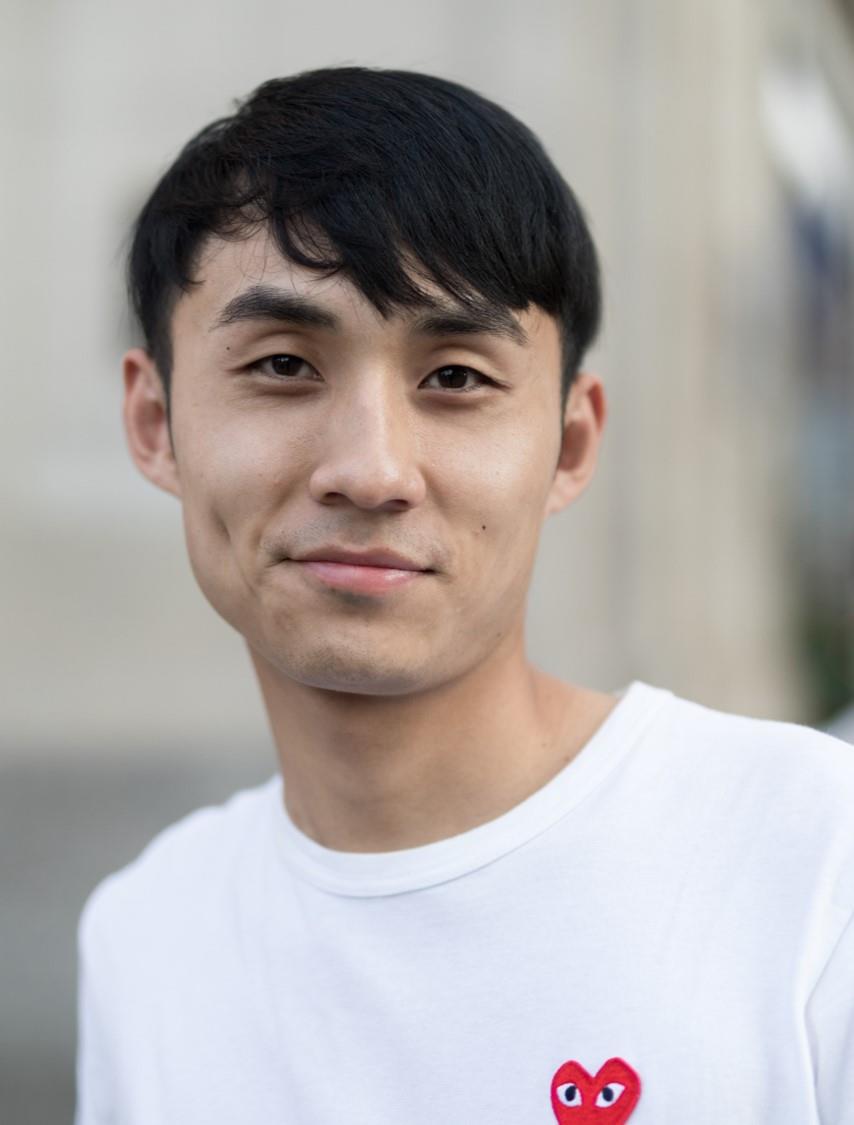 Hongxu Zhou