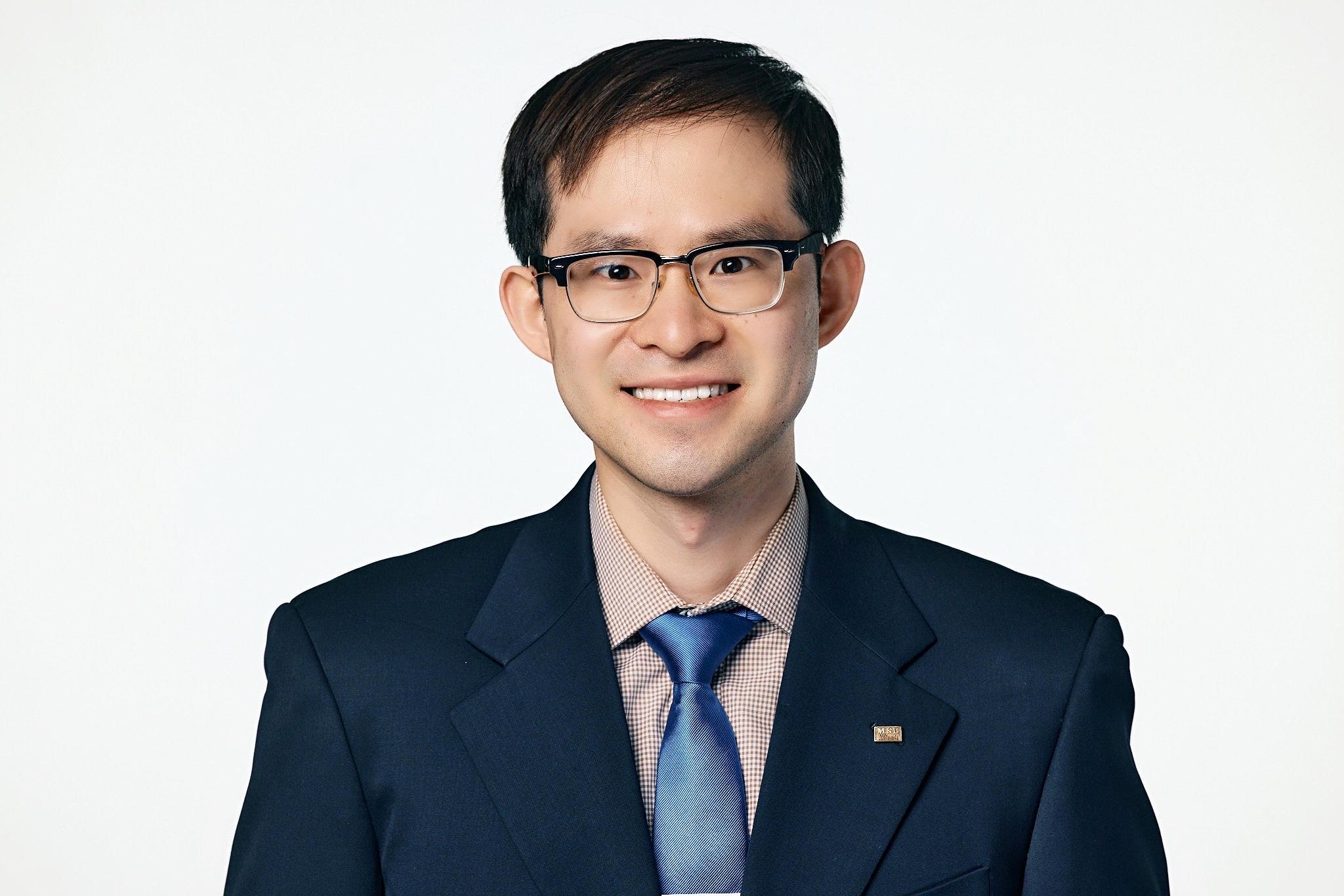 Y. Peter Zhou