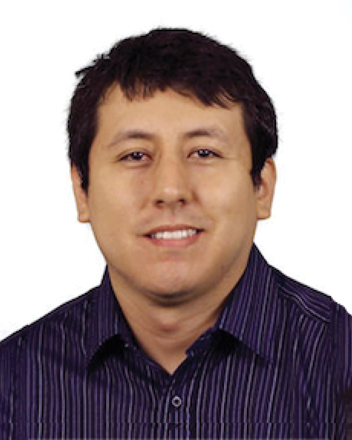 Pablo D Robles Granda