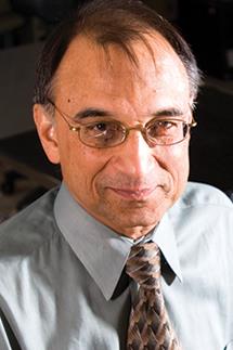  Shiv Kapoor