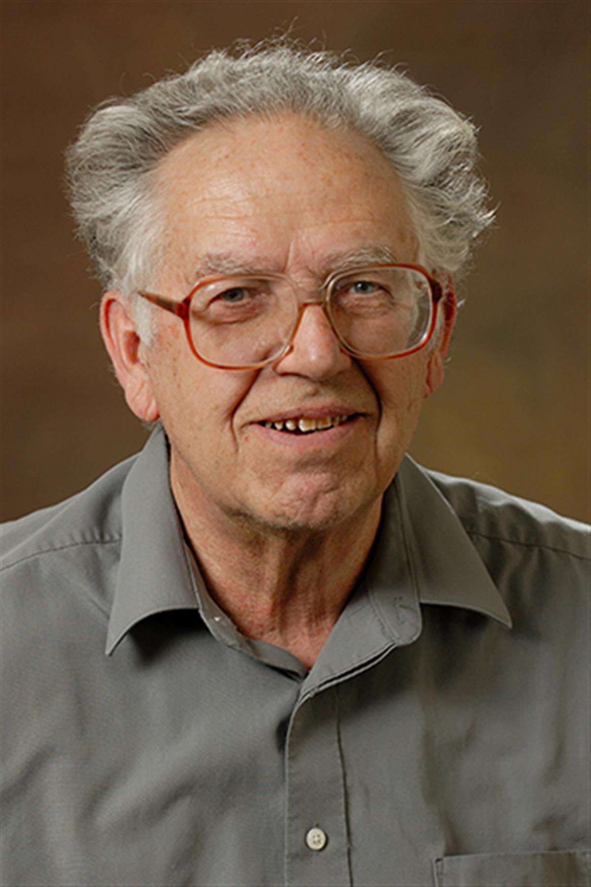 Phillip H Geil | Materials Science & Engineering | Illinois