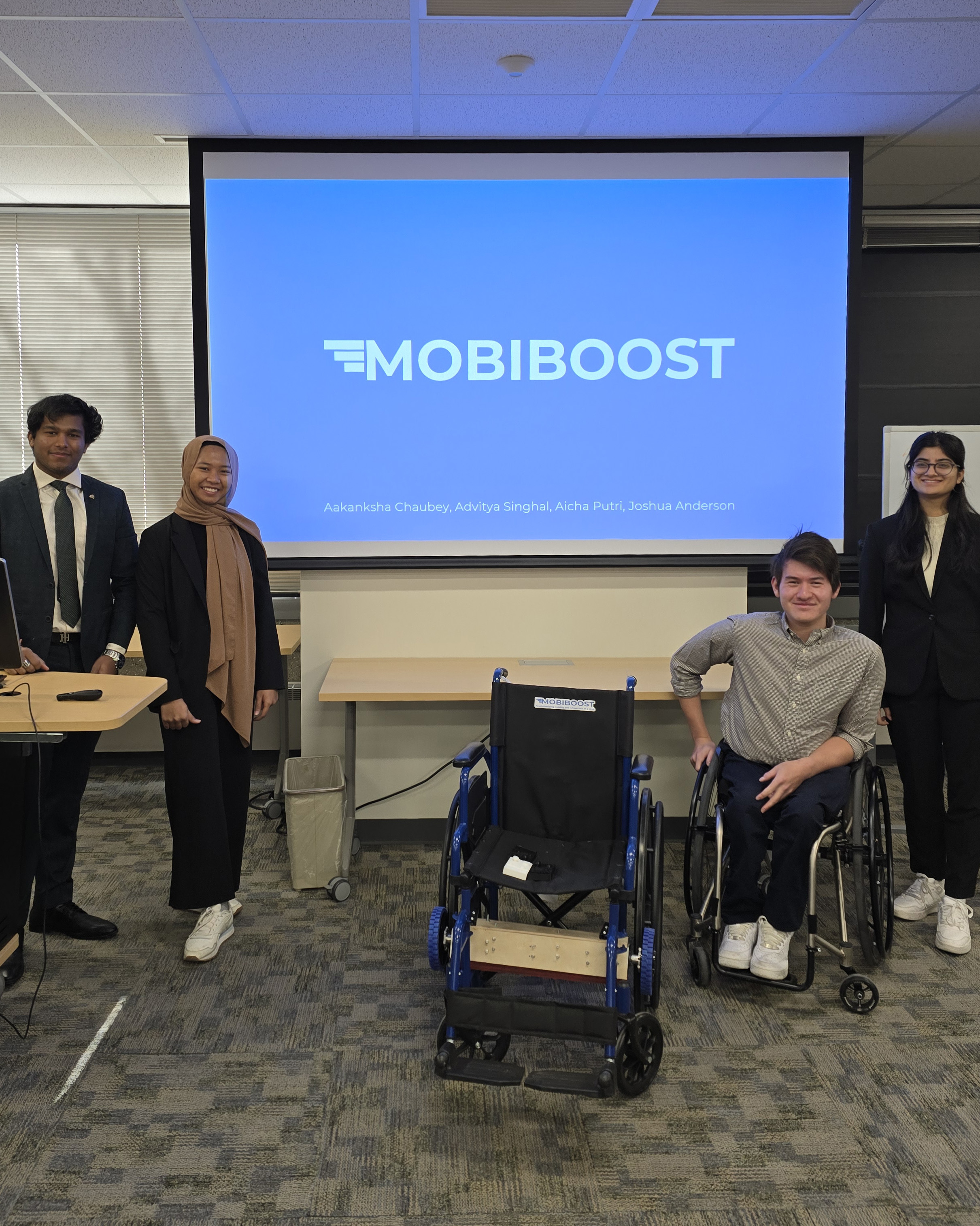 Joshua Anderson, Aakanksha Chaubey, Aicha Putri, & Advitya Singhal (1st Place | Mobiboost)