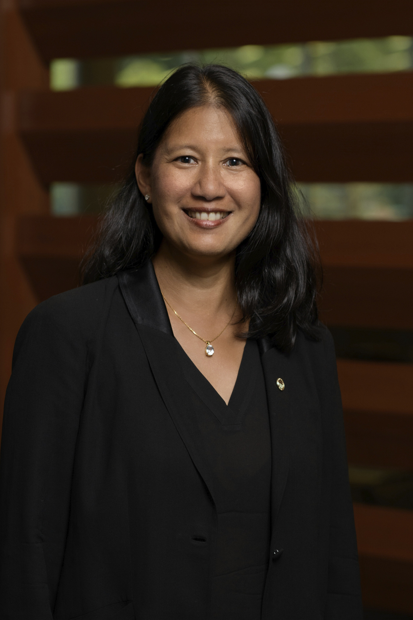 MiMi Aung