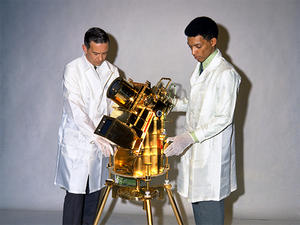 A young George Carruthers with the far-ultraviolet camera and spectrograph