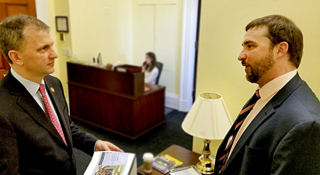 Daniel Andrucyzk goes to Washington to advocate for fusion research