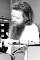 威廉·麦克米兰（William L. McMillan）
