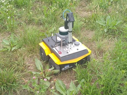 Outdoor Authonmous Skid Steer Driving, Clearpath Jackal robot outdoors 